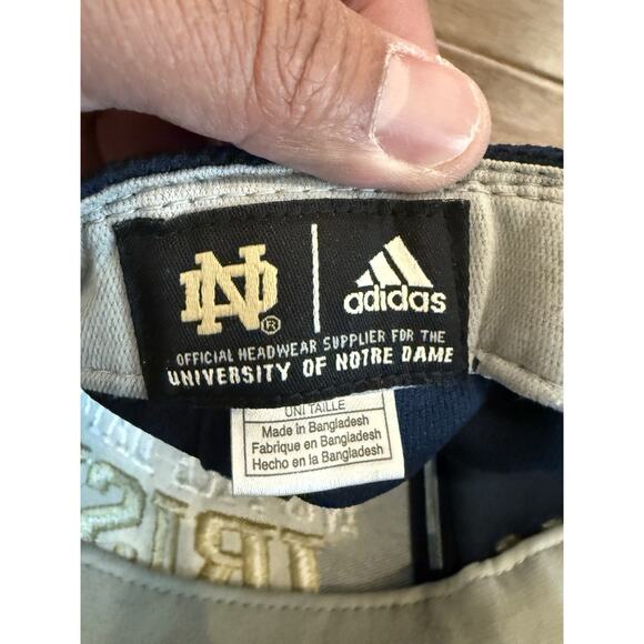 Adidas Mens Navy NCAA Notre Dame Fighting Irish Adjustable Strapback Hat Cap - Picture 8 of 9